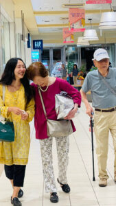 家族の絆深まる夏の思い出　  