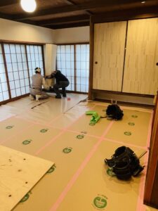 飛び回った10月でした   飛び回った10月でした