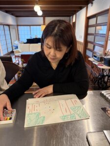 楽しかった〜12/20 私の木を描きましょう (1日3時間クリスマスケーキとお茶のコー ス)  