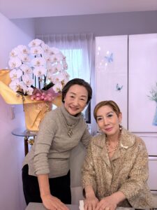 お肌がツヤツヤ！お気に入りの基礎化粧品のお話  